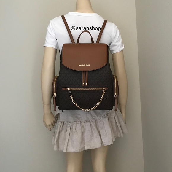 🌼Michael Kors backpack - Picture 7 of 14